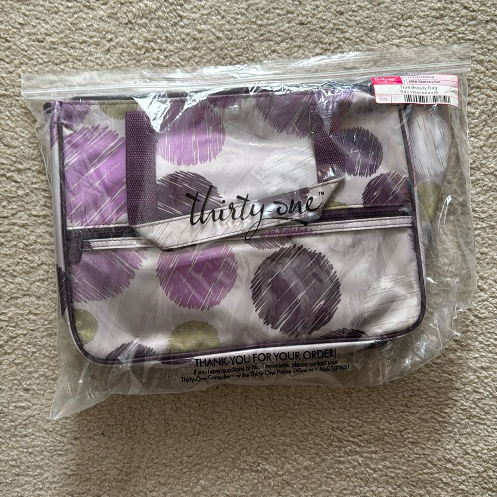Thirty-One True Beauty Bag in Sketchy Dot NIB
